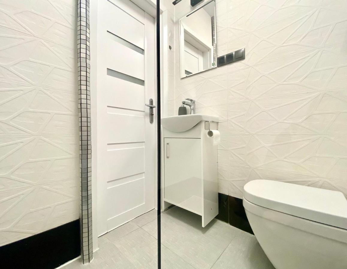 K22 Al Jana Pawla II Apartments 1 Варшава Екстер'єр фото